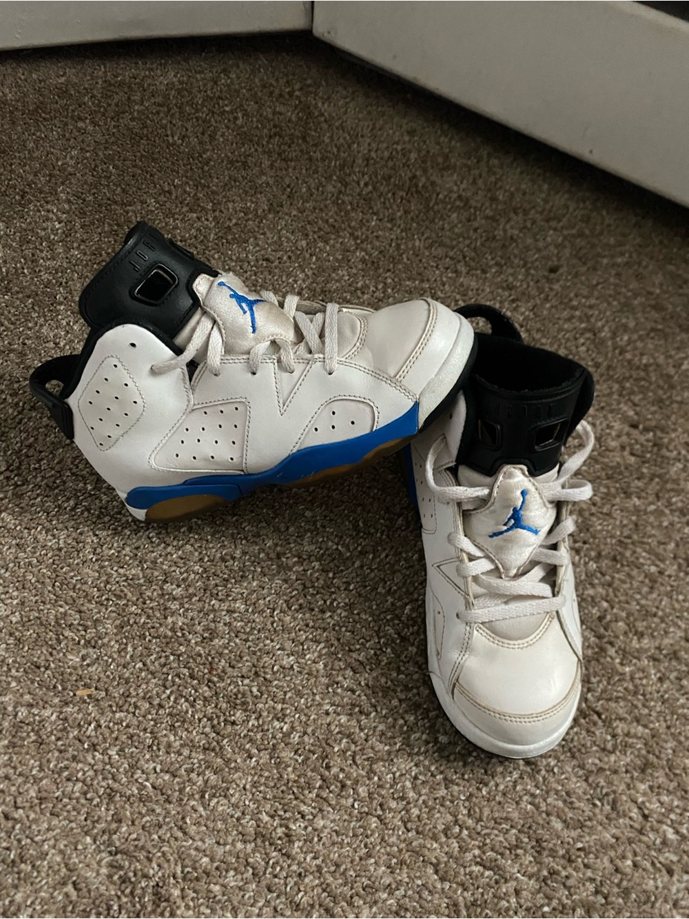 Kids Air Jordan 6 Retro "Sport Blue" Sneakers